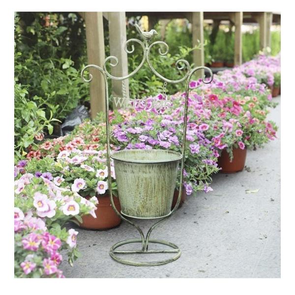 Vintage Metal “Welcome” Plant Stand – 55 cm Tall Basket Pot Holder for Garden & Porch
