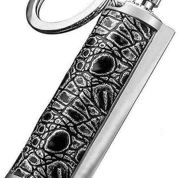 Camping Waterproof Portable Fire Starter Metal Match Stick Keychain Survival Tool Permanent Flint Match Reusable Windproof Emergency Lighter for Hiking Backpacking Outdoor Black